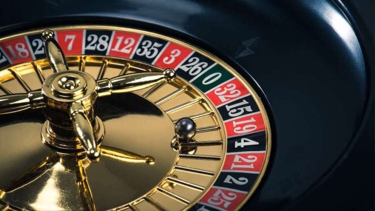 MMKO8 ပလက်ဖောင်း Myanmar Online Gaming အင်တာဖေ့စ်